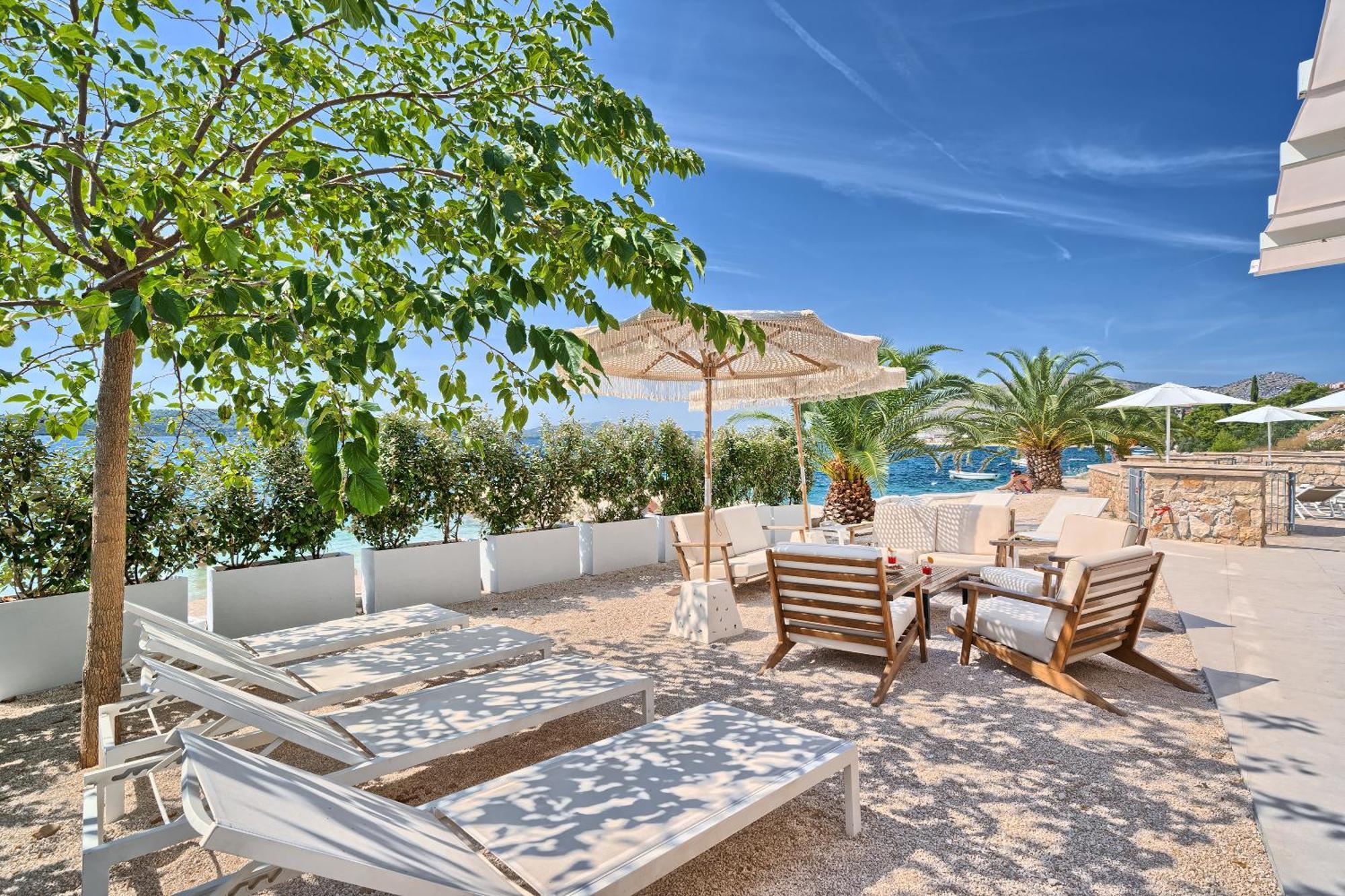 Livingstone Beach House 特罗吉尔 外观 照片