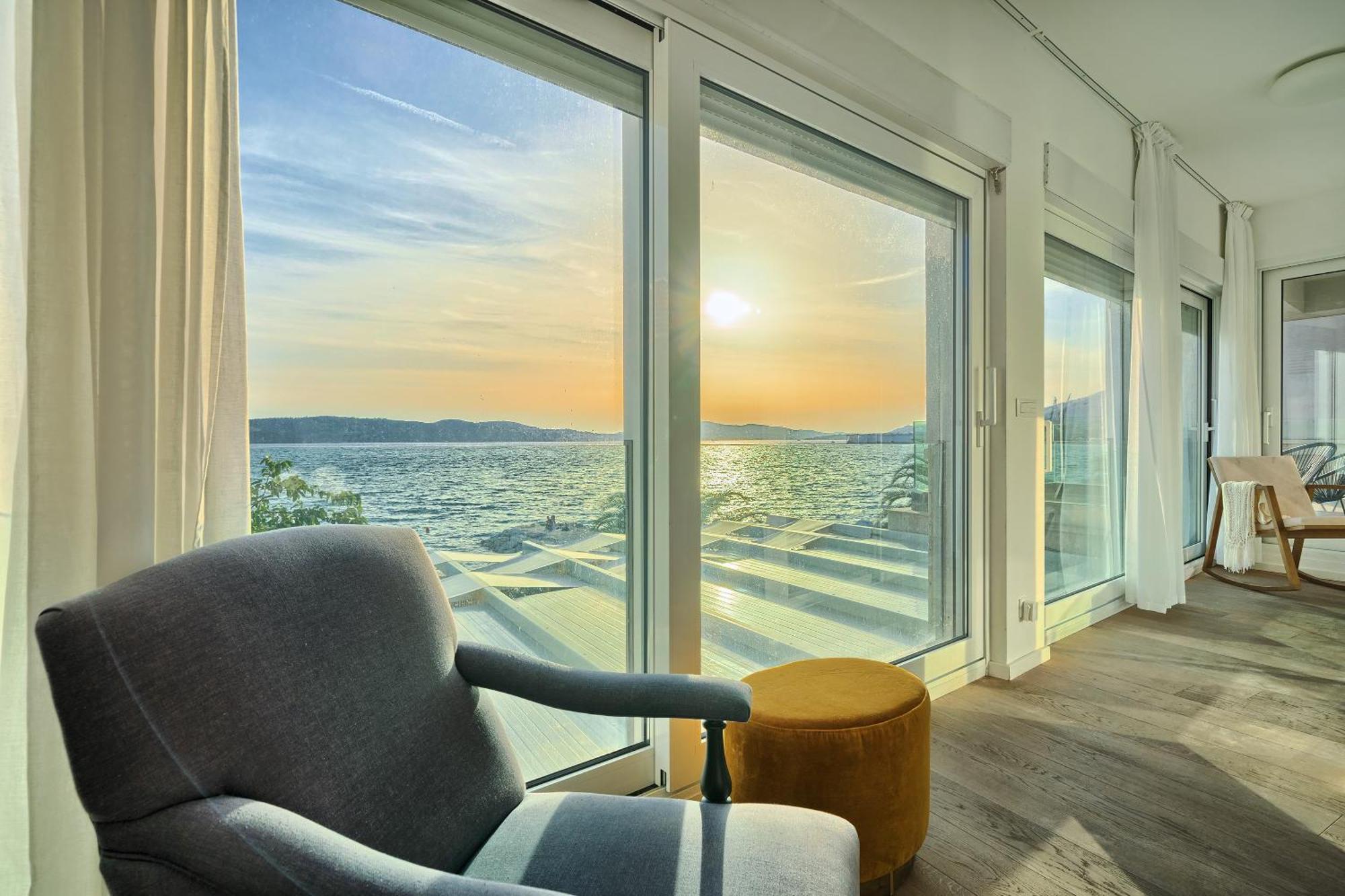 Livingstone Beach House 特罗吉尔 外观 照片