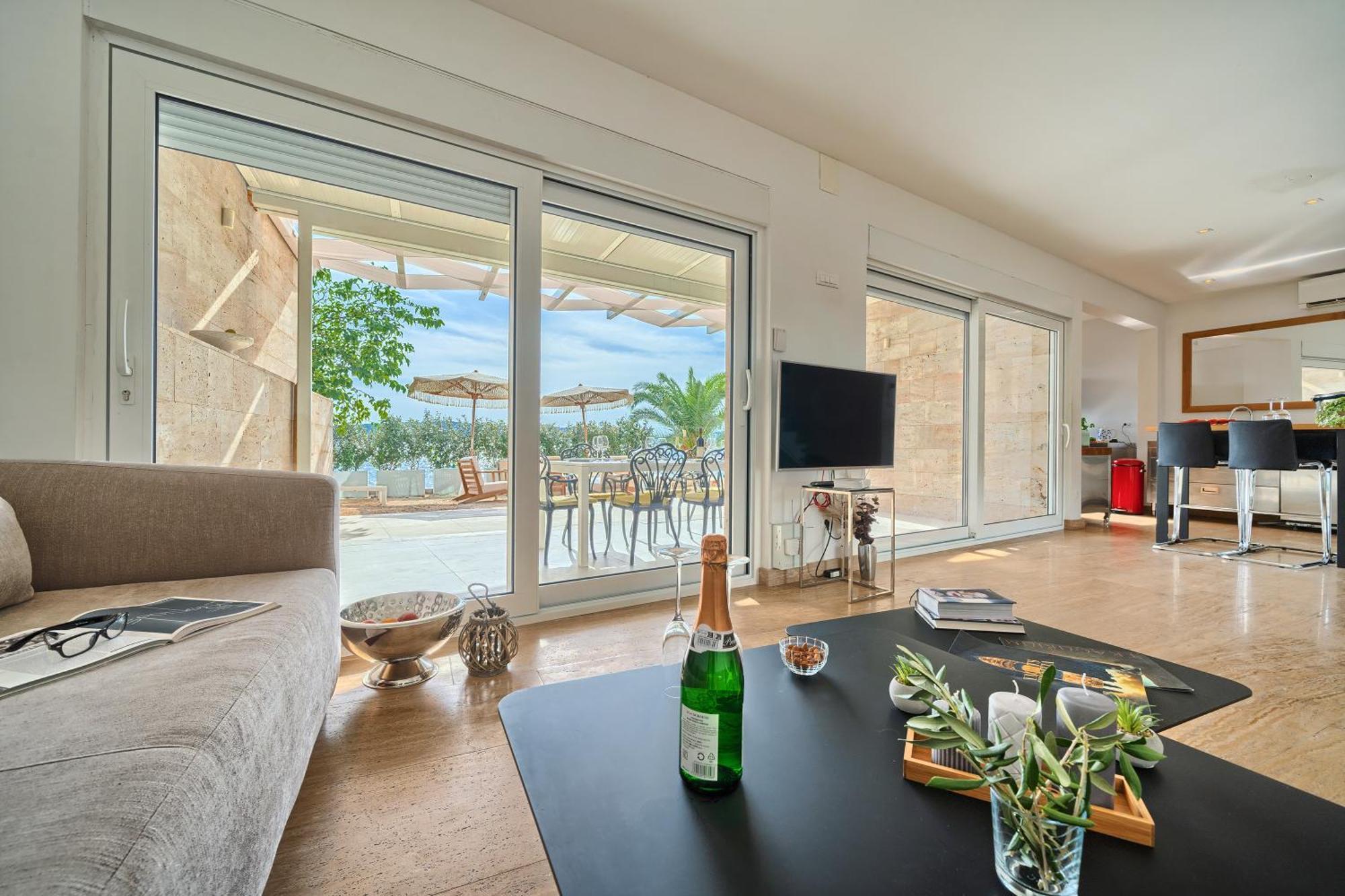 Livingstone Beach House 特罗吉尔 外观 照片