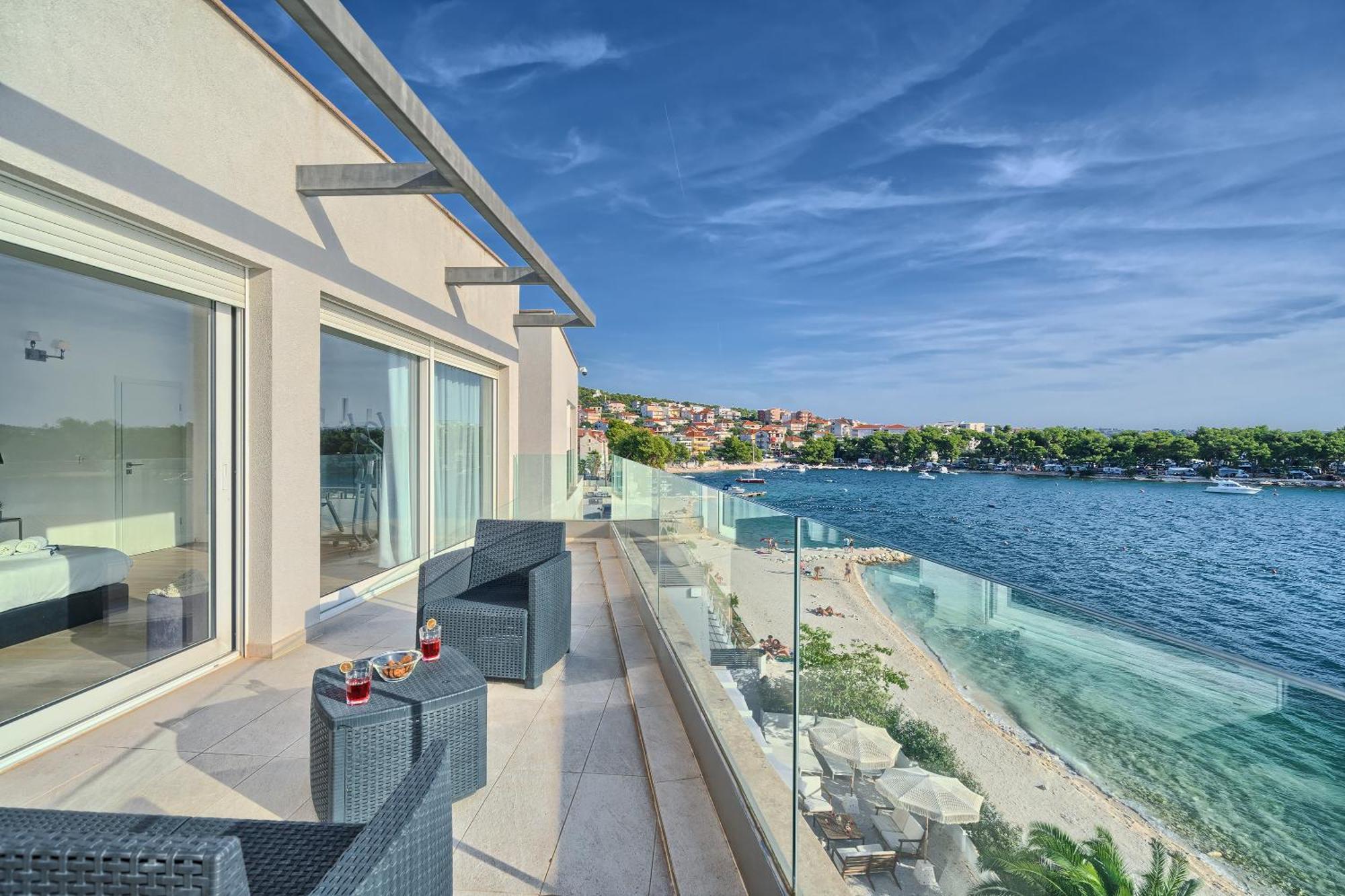 Livingstone Beach House 特罗吉尔 外观 照片