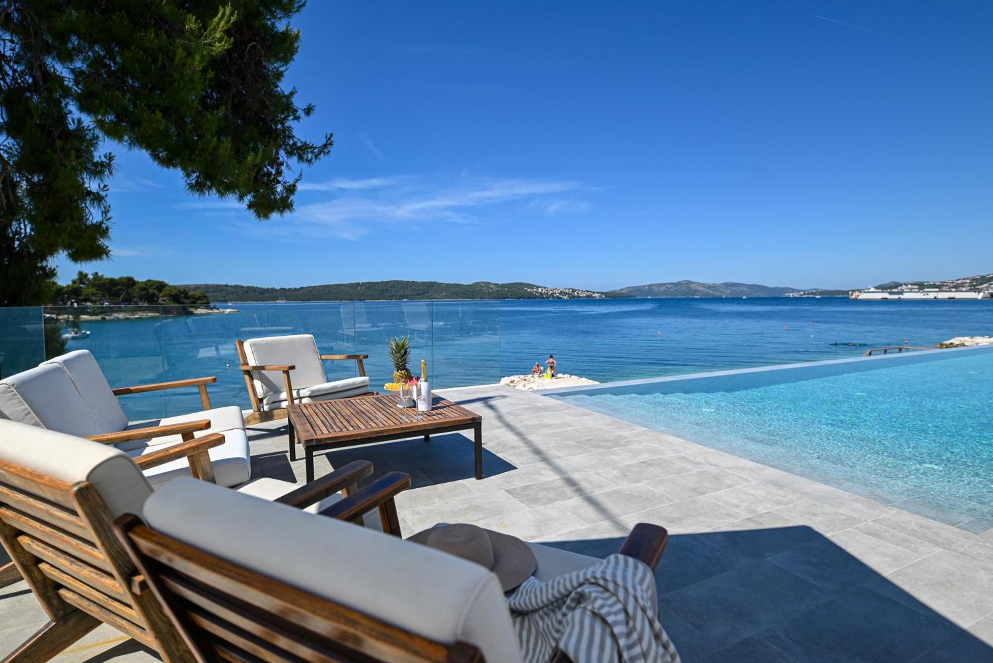 Livingstone Beach House 特罗吉尔 外观 照片